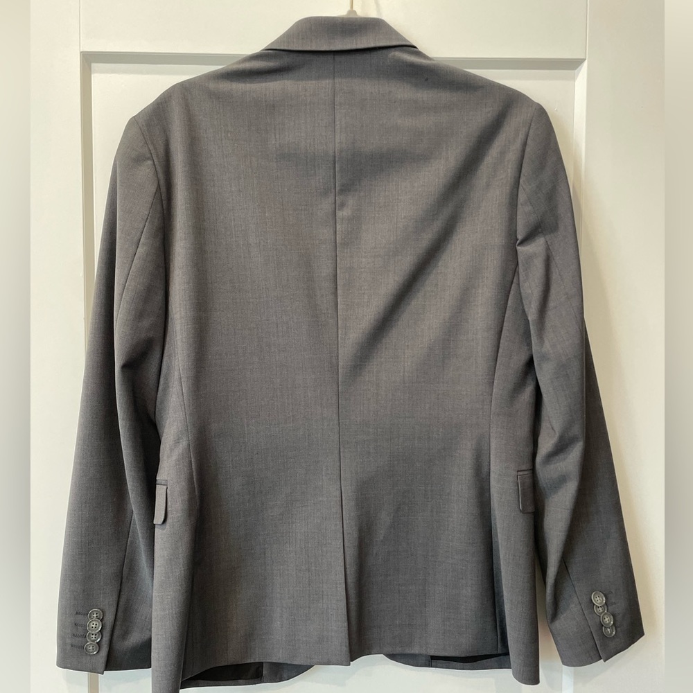 Express Extra Slim Gray Performance Suit - 36r (I… - image 3